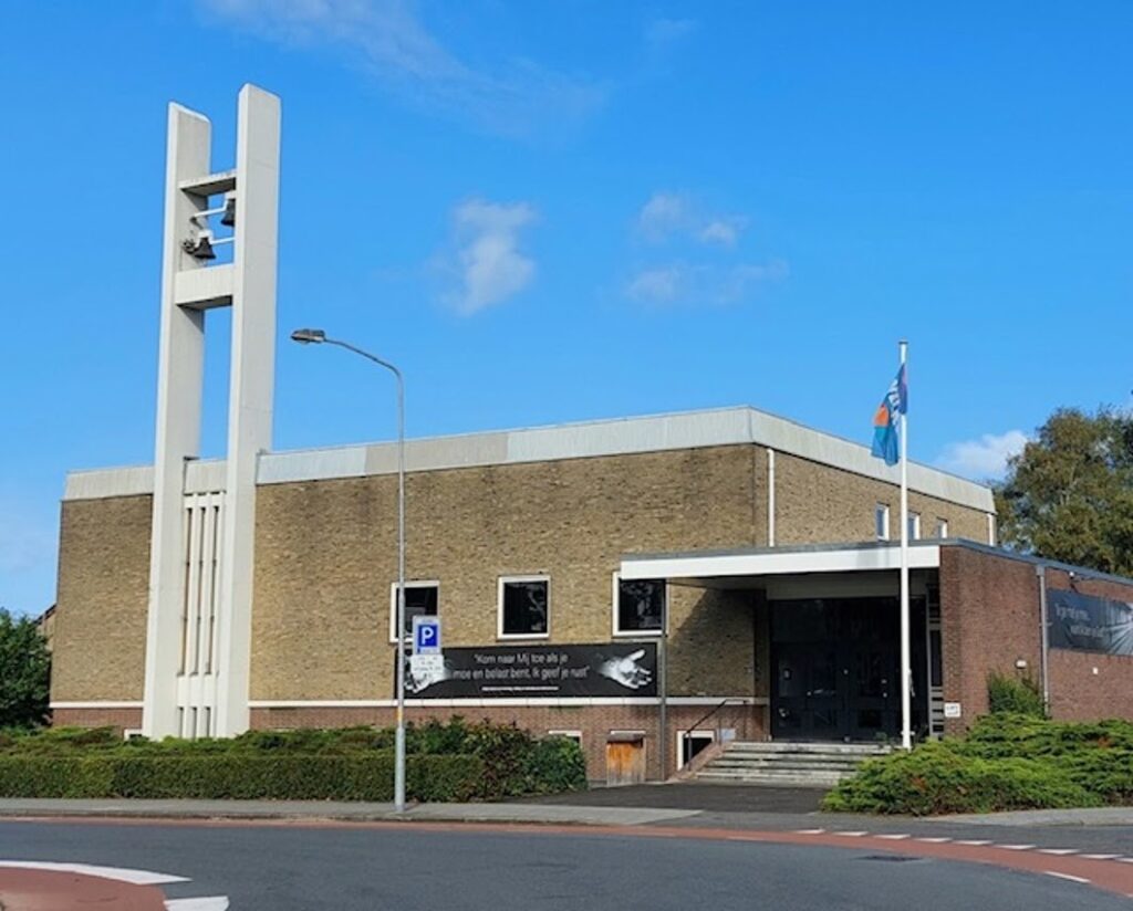 Afbeelding van het gebouw 'de Ark' in Nijkerk waar Recreatie Bridge Nijkerk haar drives organiseert.